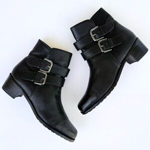 Stuart Weitzman StrapDuo Black Leather Moto Ankle Boots with Buckle Detail 7.5